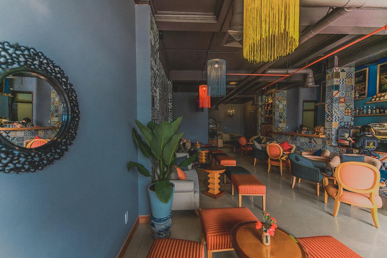 Geminai Hotel & Cafe Донг Хой Екстериор снимка