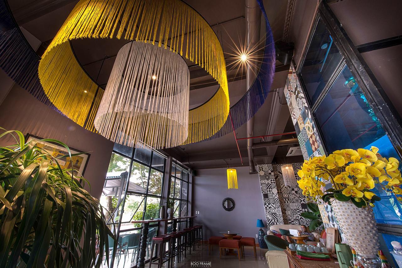 Geminai Hotel & Cafe Донг Хой Екстериор снимка