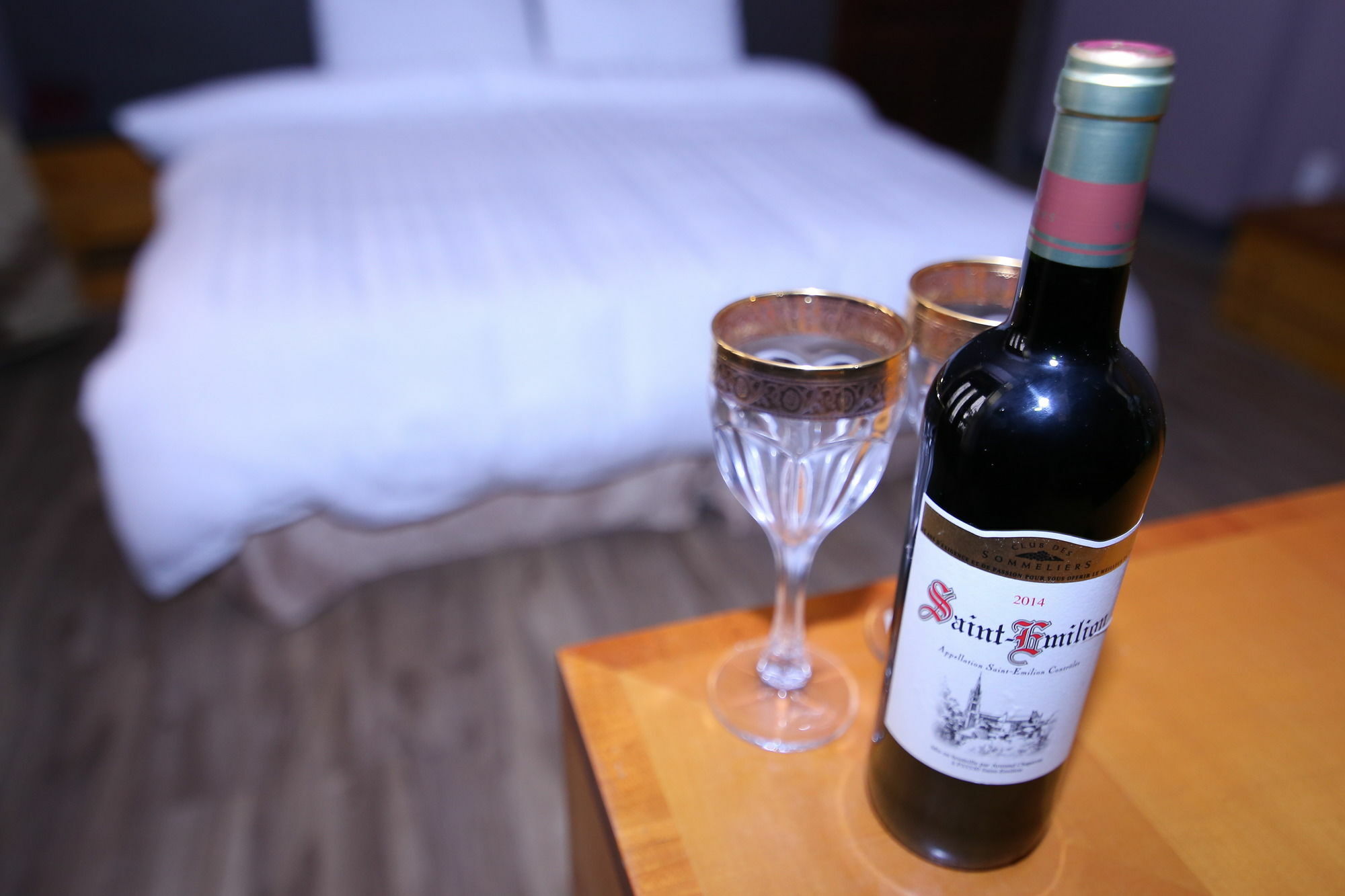 Geminai Hotel & Cafe Донг Хой Екстериор снимка